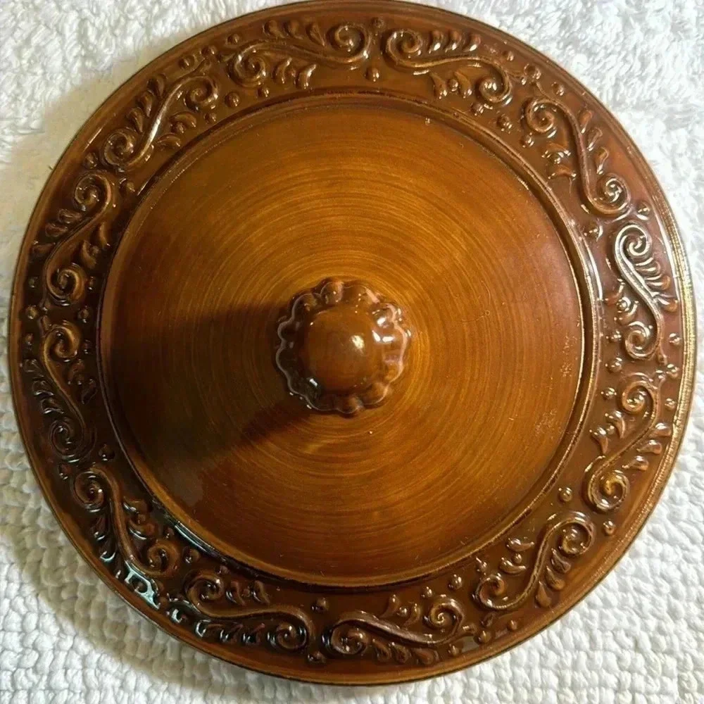 celebrating home stoneware collection BRN oven/microwave/dishwasher safe 10” Lid